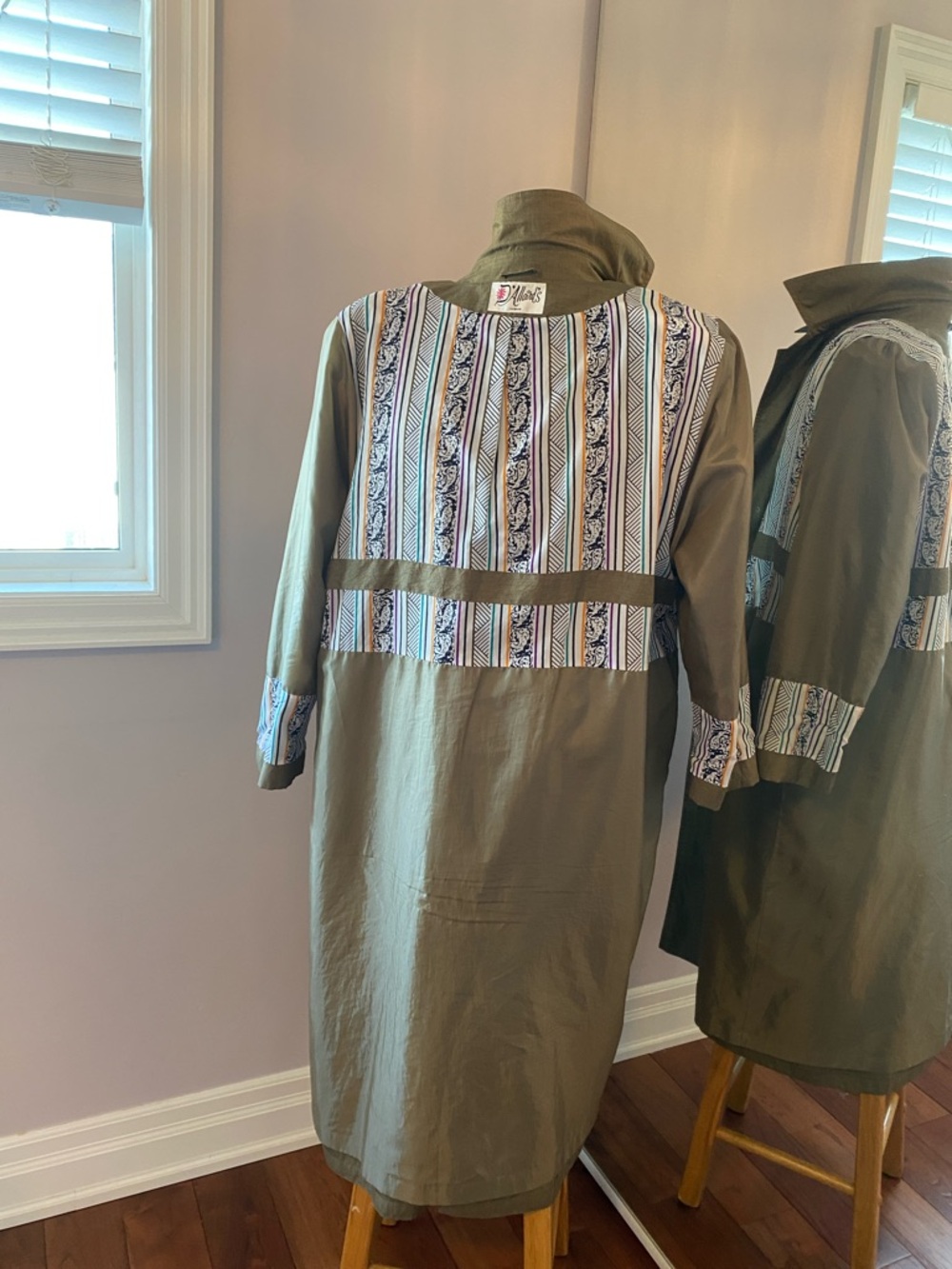 Dallaird’s army green trench lightweight coat ladies size M - Picture 10 of 10